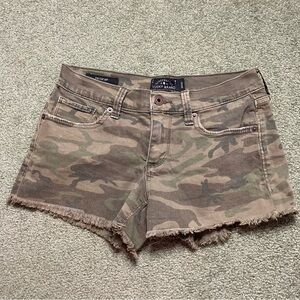 Lucky Brand Women's Green Camouflage Jean Shorts